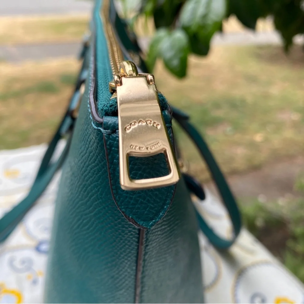COACH Gallery City Teal Green Zip-Front Leather Tote w. Gold Hardware NEW- 79608